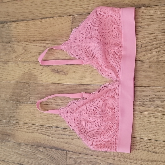Old Navy Other - Old Navy bralette pink/coral M